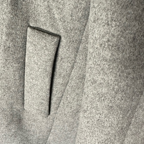 J CREW CITY COAT  Size 10 - Picture 4 of 7